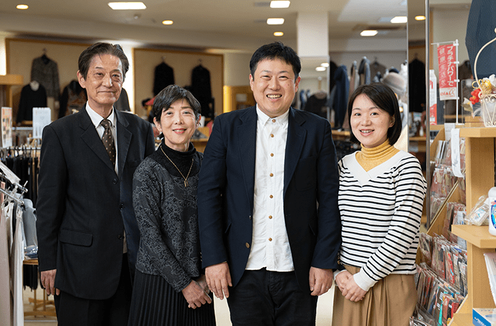 婦人服・ワコール・学生服販売｜ファッションプラザよしむら｜福井県鯖江市の学生服取扱店（鯖江東小・進徳小・惜陰小・豊小・鯖江中）